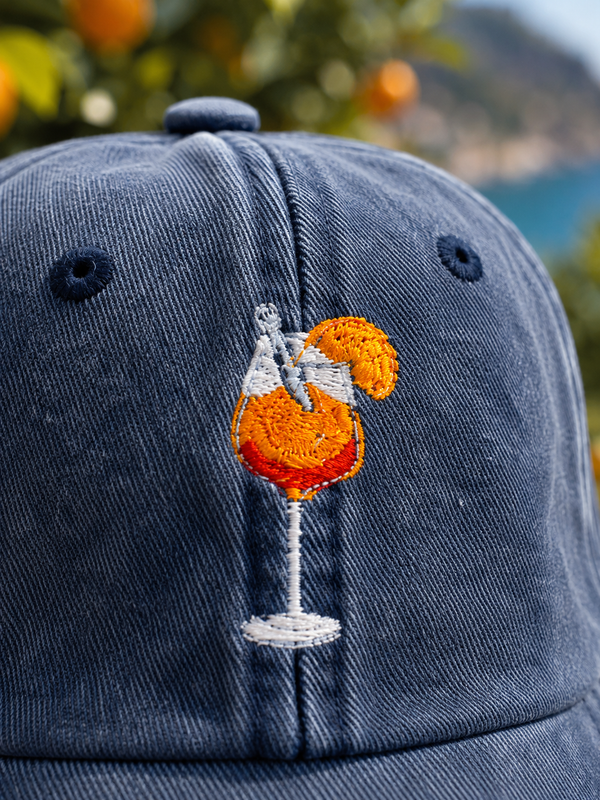 Aperol Spritz Cap | Vintage Denim Pet met Cocktail Borduring – Trendy Unisex Baseball Cap
