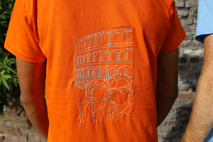 T-shirt met lijntekening achterkant
