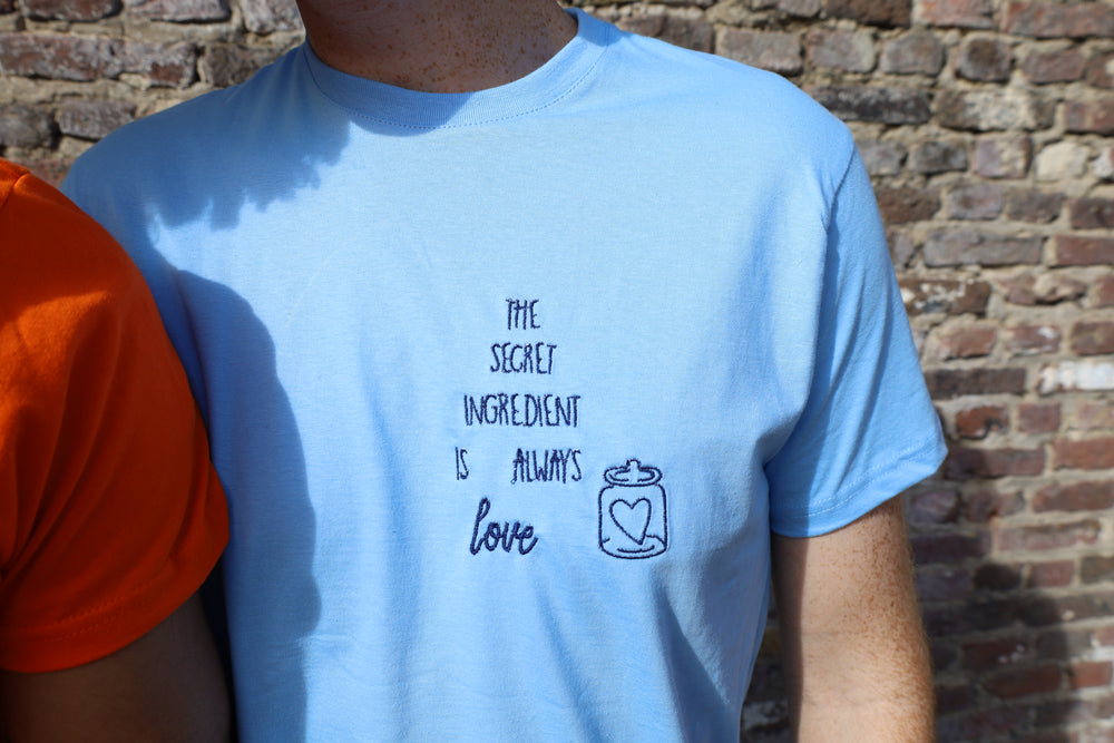 T-shirt met lijntekening (klein)